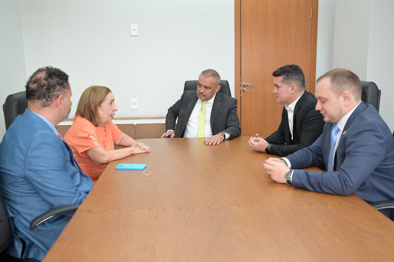 TJAM e Prefeitura de Manaus Discutem Parcerias Estratégicas