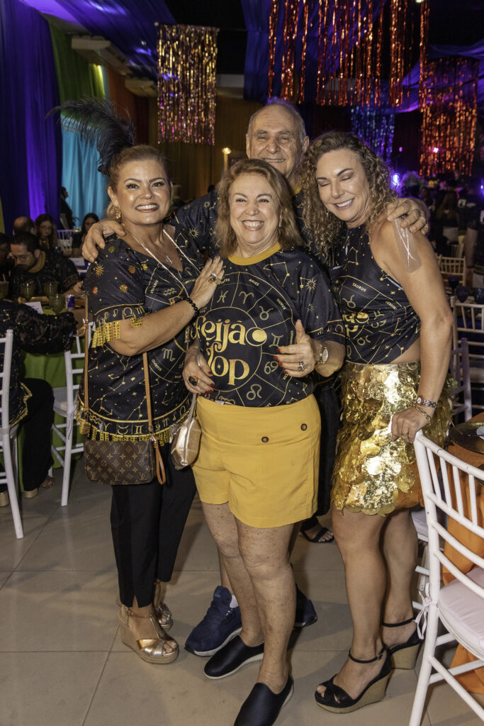 Feijão Top 2025: O Carnaval Chique de Manaus que Encantou a City 11 Feijão Top 2025: O Carnaval Chique de Manaus que Encantou a City IMG 7162 Feijão Top 2025: O Carnaval Chique de Manaus que Encantou a City