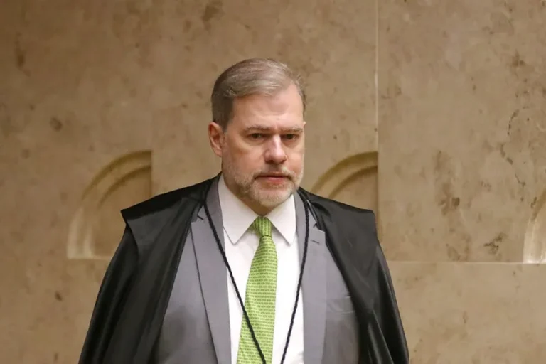 Brasil Acusado de Desmonte no Combate à Corrupção