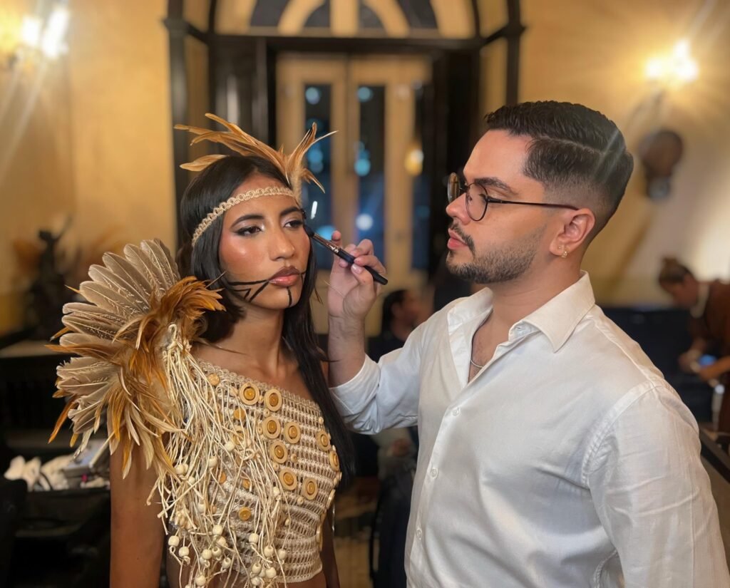 Casa Talita Cumi leva beleza amazônica ao desfile do Ateliê do Paiva 2 Casa Talita Cumi leva beleza amazônica ao desfile do Ateliê do Paiva 8d300469 2e04 4a56 8b95 5e90913aa1dd Casa Talita Cumi leva beleza amazônica ao desfile do Ateliê do Paiva