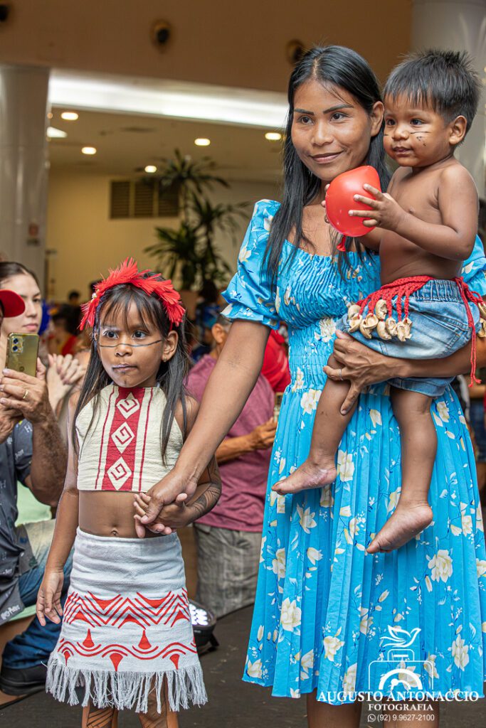 Amazon Fashion Down emociona Manauaras com desfile inclusivo e celebração cultural 12 Amazon Fashion Down emociona Manauaras com desfile inclusivo e celebração cultural AFD2025 109 1 Amazon Fashion Down emociona Manauaras com desfile inclusivo e celebração cultural