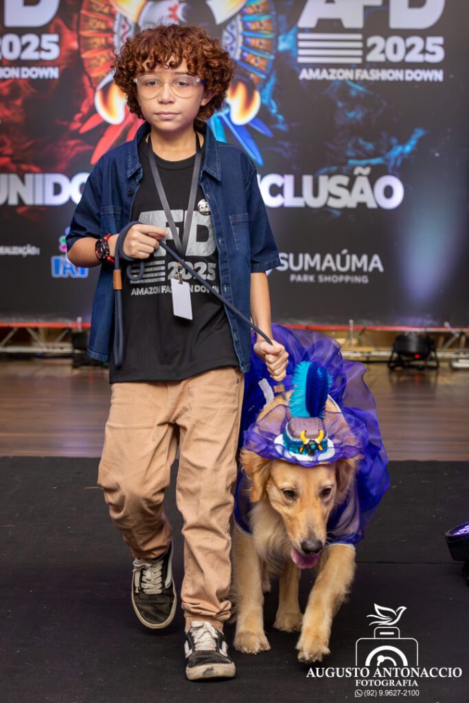 Amazon Fashion Down emociona Manauaras com desfile inclusivo e celebração cultural 20 Amazon Fashion Down emociona Manauaras com desfile inclusivo e celebração cultural AFD2025 14 Amazon Fashion Down emociona Manauaras com desfile inclusivo e celebração cultural