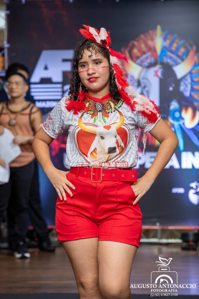Amazon Fashion Down emociona Manauaras com desfile inclusivo e celebração cultural 22 Amazon Fashion Down emociona Manauaras com desfile inclusivo e celebração cultural AFD2025 19 Amazon Fashion Down emociona Manauaras com desfile inclusivo e celebração cultural