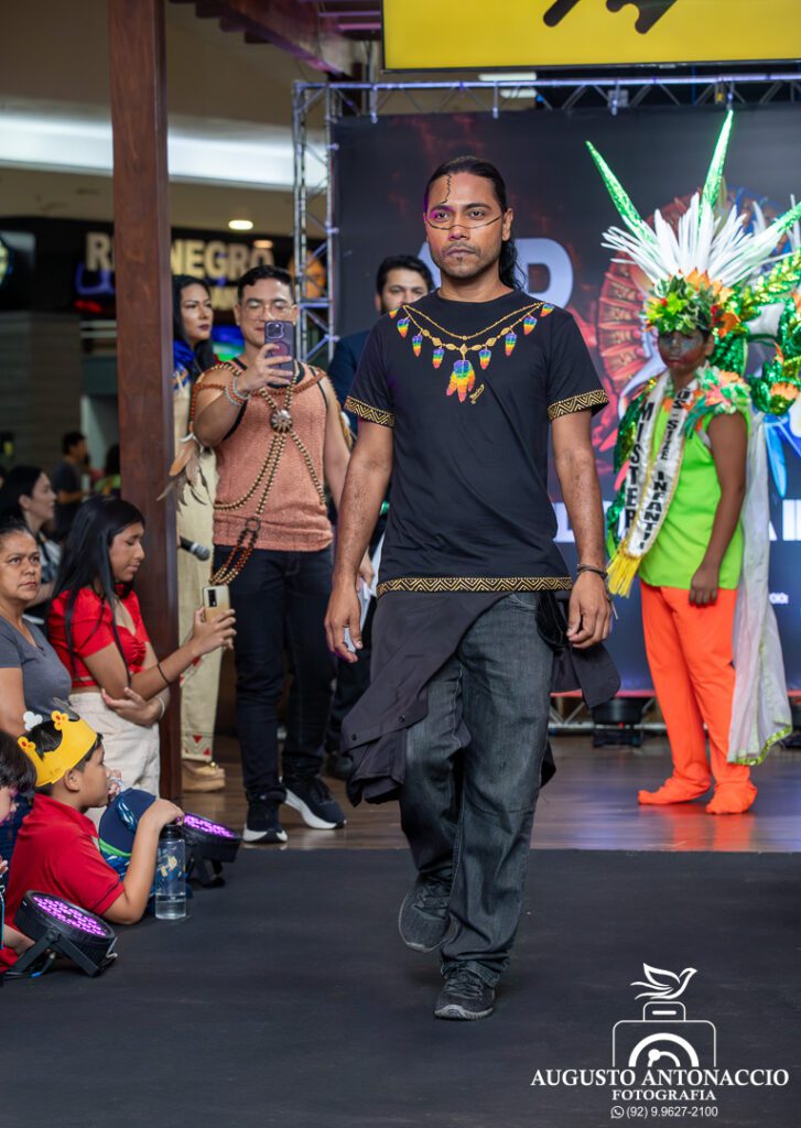 Amazon Fashion Down emociona Manauaras com desfile inclusivo e celebração cultural 9 Amazon Fashion Down emociona Manauaras com desfile inclusivo e celebração cultural AFD2025 64 Amazon Fashion Down emociona Manauaras com desfile inclusivo e celebração cultural