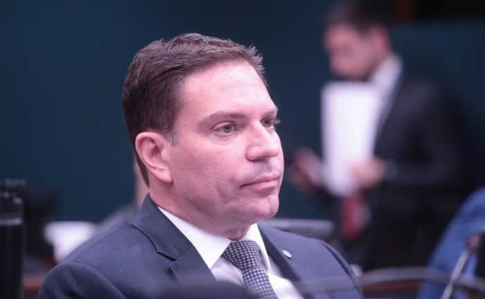 Câmara Aprova Suspensão de Ação Penal Contra Delegado Ramagem 1 Câmara Aprova Suspensão de Ação Penal Contra Delegado Ramagem image 10 Câmara Aprova Suspensão de Ação Penal Contra Delegado Ramagem