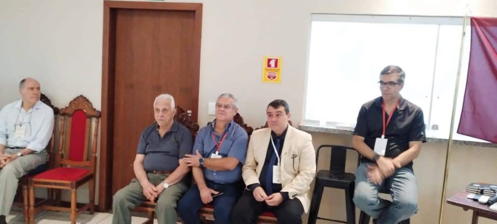 Aula inaugural de Kabbalah reúne maçons e autoridades em Brasília-DF 3 Aula inaugural de Kabbalah reúne maçons e autoridades em Brasília-DF 585058575 1252497696920257 190650842018238234 n Aula inaugural de Kabbalah reúne maçons e autoridades em Brasília-DF